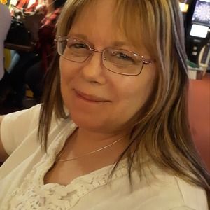 Meet your Posher, Kelli